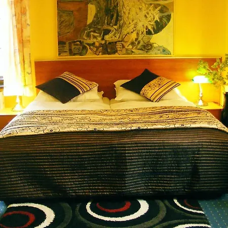 Habitación en casa particular Pensjonat Rezydencja Parkowa